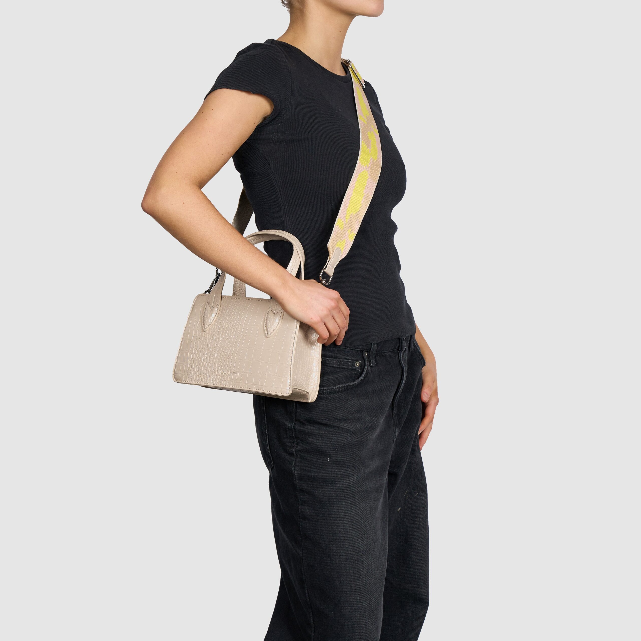 August Crossbody - Cream - Image 6